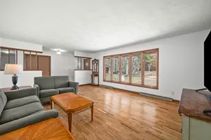4796 Naomi Ln, Saint Joseph, MI 49085 - Photo 15