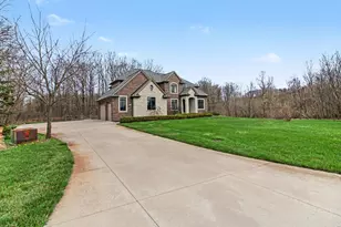 50710 Berwick Ct, Novi, MI 48167 - Photo 5