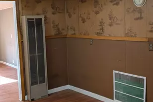 2032 S Mill Iron Rd, Muskegon, MI 49442 - Photo 9