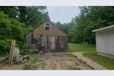 2032 S Mill Iron Road, Muskegon, MI 49442 - Photo 9