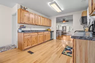 90 Rippon Ave, Hillsdale, MI 49242 - Photo 15