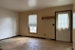 10736 Woodbushe Dr SE, Lowell, MI 49331 - Photo 17