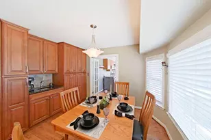 1700 Evergreen St, Trenton, MI 48183 - Photo 21