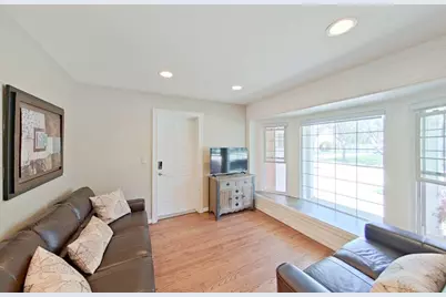 1700 Evergreen Street, Trenton, MI 48183 - Photo 15