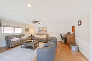 1700 Evergreen St, Trenton, MI 48183 - Photo 27