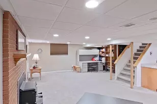 1700 Evergreen St, Trenton, MI 48183 - Photo 55