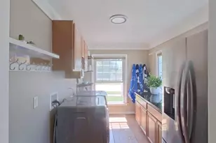 1700 Evergreen St, Trenton, MI 48183 - Photo 23
