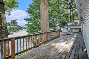 15891 Lakeview Dr, Buchanan, MI 49107 - Photo 7