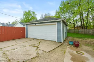 312 N Riverview Dr, Parchment, MI 49004 - Photo 19
