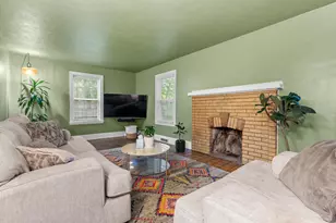 312 N Riverview Dr, Parchment, MI 49004 - Photo 3