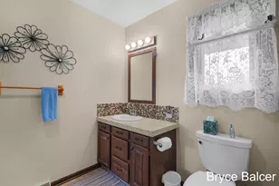 9901 Eastern Ave SE, Byron Center, MI 49315 - Photo 15