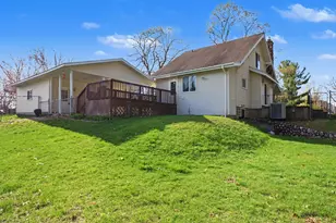 1554 W Ellis Ave, Belding, MI 48809 - Photo 27