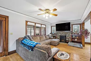 1554 W Ellis Ave, Belding, MI 48809 - Photo 3
