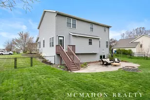3736 Sussex Ct, Zeeland, MI 49464 - Photo 39