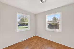 5837 Stratford Dr, Portage, MI 49024 - Photo 17