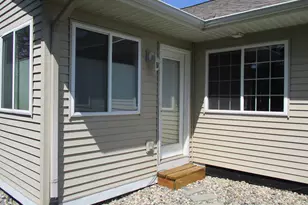 1096 Fountain View Cir, Holland, MI 49423 - Photo 17