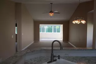 1096 Fountain View Cir, Holland, MI 49423 - Photo 7