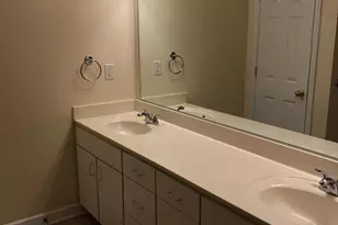 1096 Fountain View Cir, Holland, MI 49423 - Photo 21