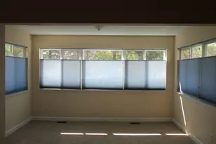 1096 Fountain View Cir, Holland, MI 49423 - Photo 11