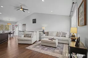 6213 Sheldon Dr, Hudsonville, MI 49426 - Photo 9