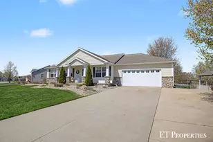6213 Sheldon Dr, Hudsonville, MI 49426 - Photo 1