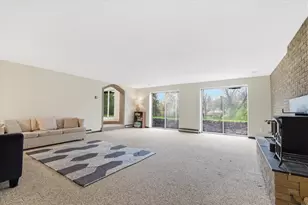 9095 Huron River Dr, Brighton, MI 48116 - Photo 27