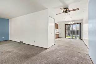 3986 Washington Ave, Saint Joseph, MI 49085 - Photo 15