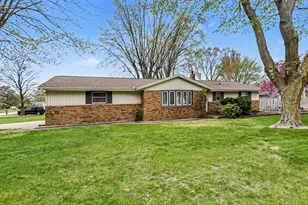 3986 Washington Ave, Saint Joseph, MI 49085 - Photo 7