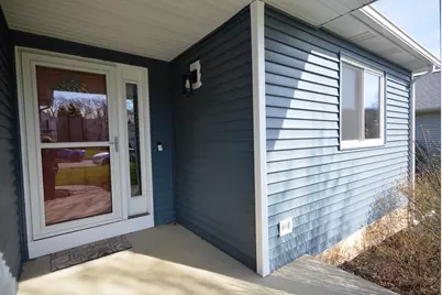 1206 Comstock Drive, Marshall, MI 49068 - Photo 3