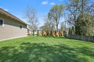 314 W Cass St, Greenville, MI 48838 - Photo 23