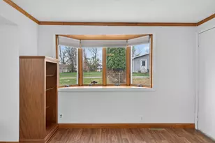 325 Ackerson Lake Dr, Jackson, MI 49201 - Photo 19