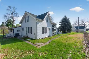 325 Ackerson Lake Dr, Jackson, MI 49201 - Photo 47