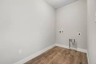 355 Preserve Dr, South Haven, MI 49090 - Photo 17