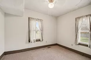 225 Owens St, Niles, MI 49120 - Photo 9