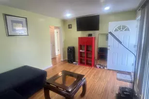 10047 Sorrento Ave, Detroit, MI 48227 - Photo 3