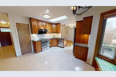 2235 Prairie Street, Ann Arbor, MI 48105 - Photo 3