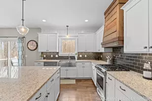 4864 Hide Away Ln, Hudsonville, MI 49426 - Photo 23