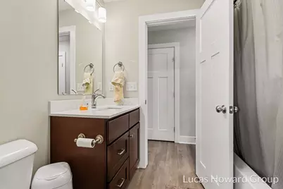 1249 S Village Circle, Kalamazoo, MI 49009 - Photo 13