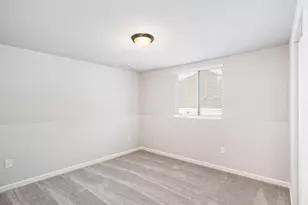 10130 Kearns Ct, Portage, MI 49024 - Photo 15