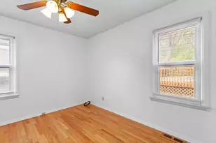 1047 Arthur Dr, Troy, MI 48083 - Photo 9