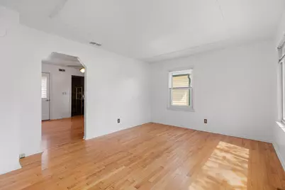 1047 Arthur Drive, Troy, MI 48083 - Photo 5