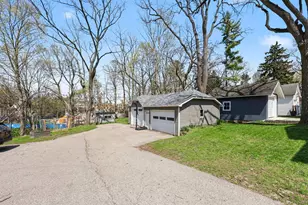 1028 W Liberty St, Ann Arbor, MI 48103 - Photo 37