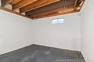 1755 S Shore Dr, Holland, MI 49423 - Photo 43