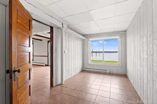 1755 S Shore Dr, Holland, MI 49423 - Photo 41