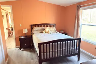 202 Hills Cir, Leroy, MI 49655 - Photo 9
