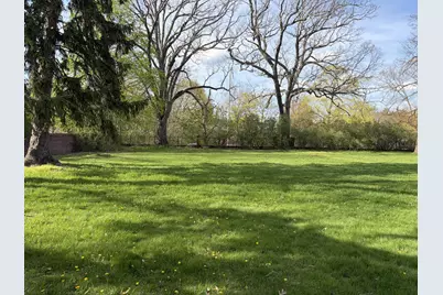 250 Plymouth Avenue SE #3, East Grand Rapids, MI 49506 - Photo 3