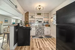 420 N Robert St, Ludington, MI 49431 - Photo 13