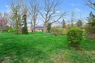 3028 Caswell Dr, Troy, MI 48084 - Photo 27