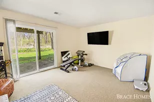 956 Ada Pl Dr SE, Grand Rapids, MI 49546 - Photo 23
