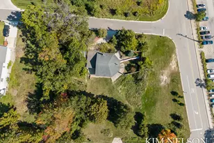 925 S Lake St, Whitehall, MI 49461 - Photo 51